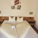 Grein Gasthuis 3*