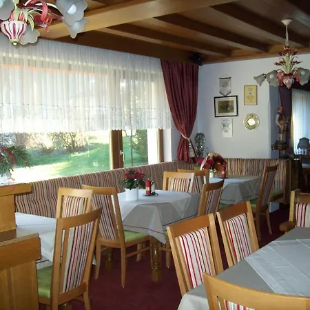 格赖因旅馆 招待所 3*