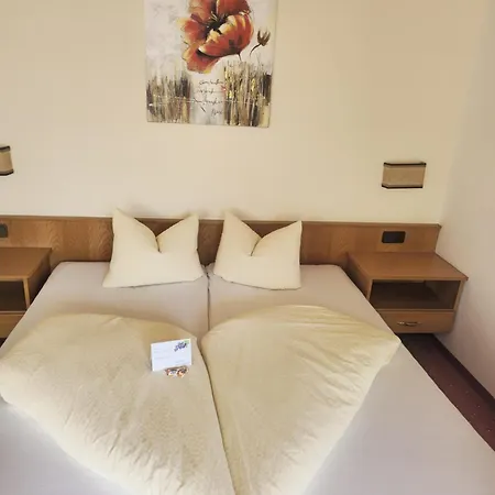 Grein Guest house *